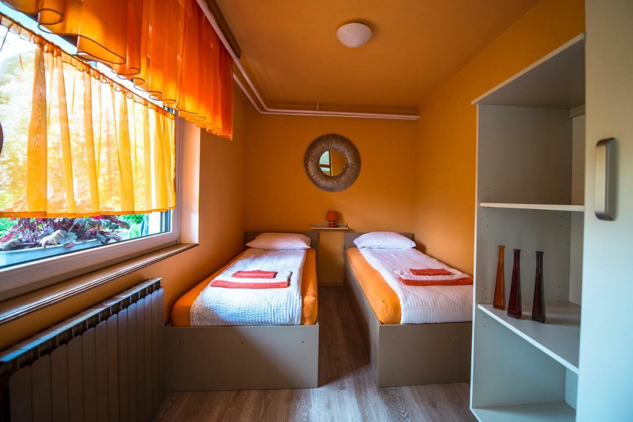 Apartma Rombon Brdo With Free Onsite Parking Бовец Екстериор снимка