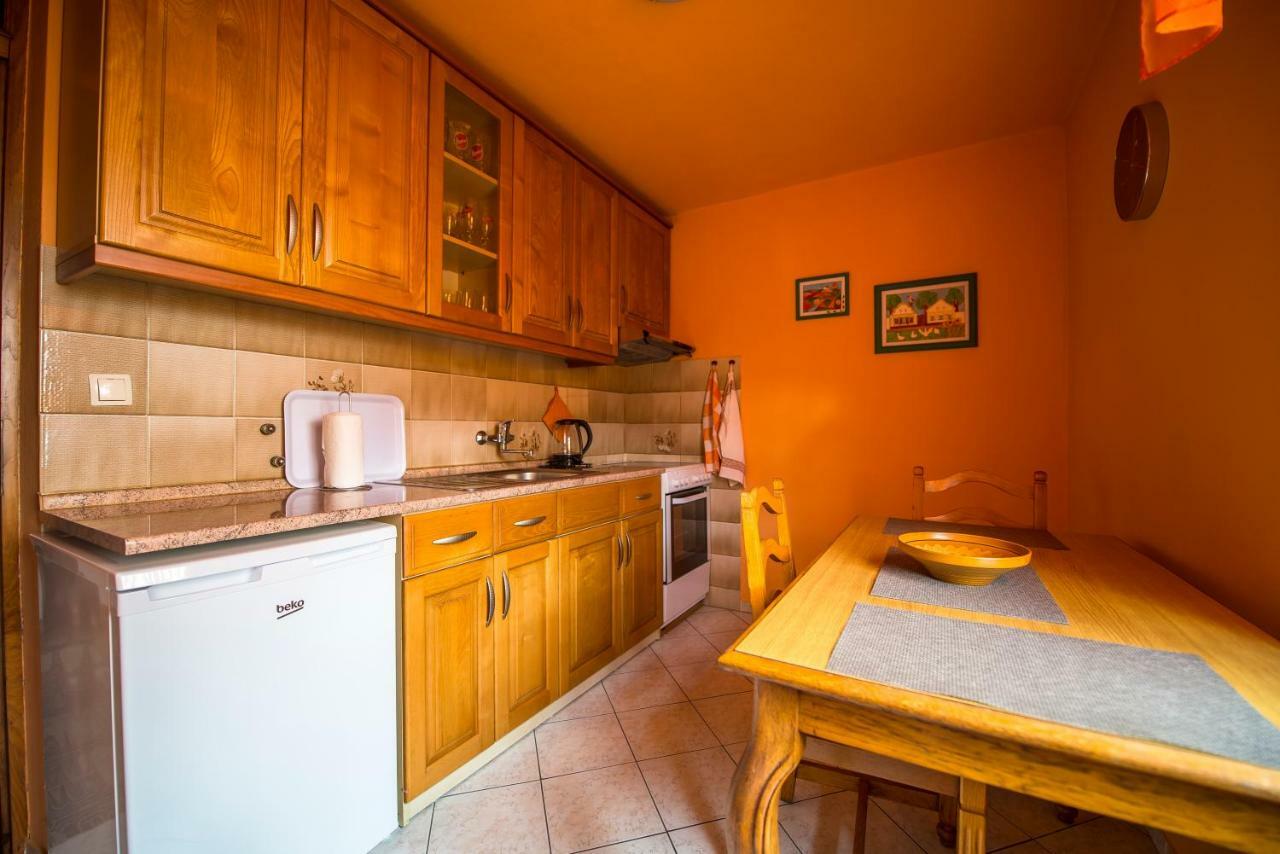 Apartma Rombon Brdo With Free Onsite Parking Бовец Екстериор снимка